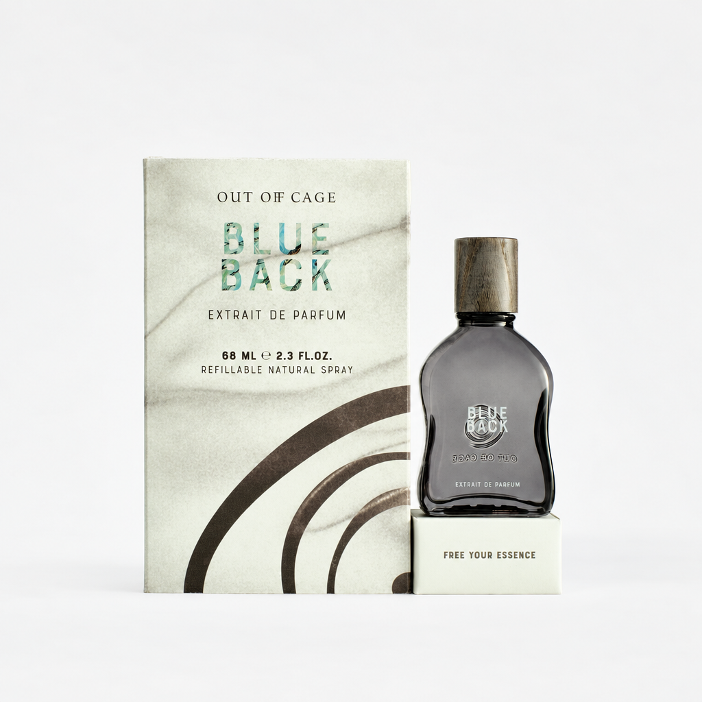 BLUE BACK, flacone con confezione in formato 1:1